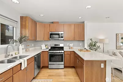 2633 NW 58th Street #B, Seattle, WA 98107 - Photo 9