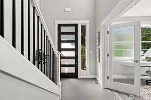 2303 30th St, Bellingham, WA 98225 - Photo 3