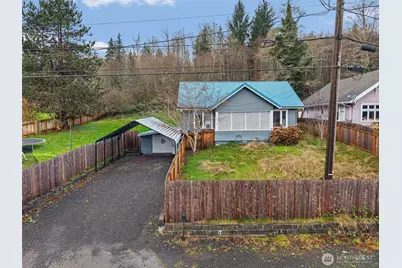 610 Barnhart Street, Raymond, WA 98577 - Photo 1
