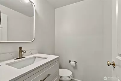 22634 NE 4th Place, Sammamish, WA 98074 - Photo 21