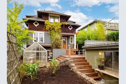 2423 8th Avenue W, Seattle, WA 98119 - Photo 39