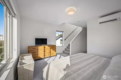 930 28th Avenue S, Seattle, WA 98144 - Photo 15