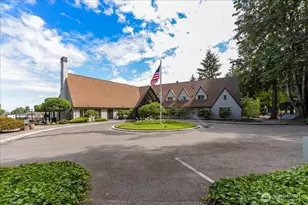 10830 Glen Acres Dr S, Seattle, WA 98168 - Photo 23