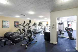 10830 Glen Acres Dr S, Seattle, WA 98168 - Photo 17