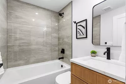 17001 NE 35th Street, Bellevue, WA 98008 - Photo 29