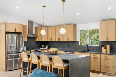 17001 NE 35th Street, Bellevue, WA 98008 - Photo 7
