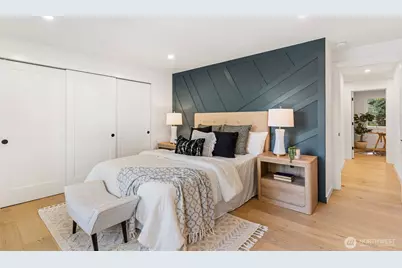 17001 NE 35th Street, Bellevue, WA 98008 - Photo 13