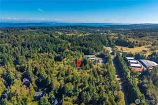 8132 NE Yeti Ln, Bainbridge Island, WA 98110 - Photo 39