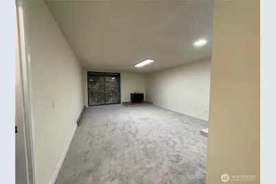 6051 137th Avenue NE #336, Redmond, WA 98053 - Photo 3
