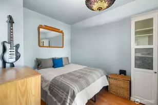 2359 NW 67th St, Seattle, WA 98117 - Photo 7