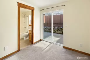 126 N 101st St, Seattle, WA 98133 - Photo 25