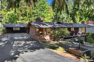 9100 SE 72nd Pl, Mercer Island, WA 98040 - Photo 3