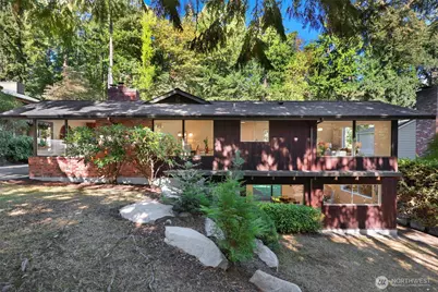 9100 SE 72nd Place, Mercer Island, WA 98040 - Photo 1