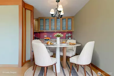 125 Madison Avenue N #125, Bainbridge Island, WA 98110 - Photo 9