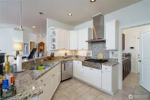 1401 Portalis Ct, Anacortes, WA 98221 - Photo 13