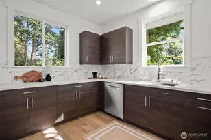 4812 S Frontenac St, Seattle, WA 98118 - Photo 13