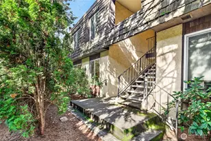 8609 25th Ave SW, Seattle, WA 98106 - Photo 23