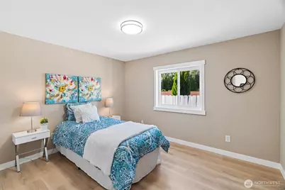 17125 Woodcrest Drive NE, Bothell, WA 98011 - Photo 23