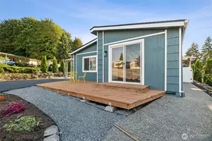 17125 Woodcrest Dr NE, Bothell, WA 98011 - Photo 35