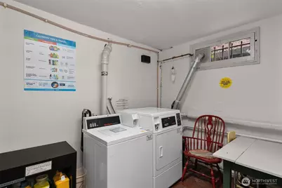 516 E Thomas Street #102, Seattle, WA 98102 - Photo 17