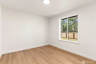 12510 Rainier Acres Rd SE, Rainier, WA 98576 - Photo 31