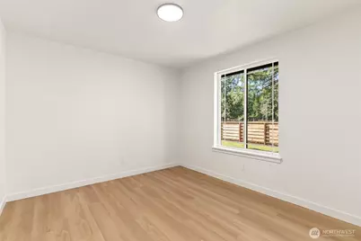 12510 Rainier Acres Road SE, Rainier, WA 98576 - Photo 29