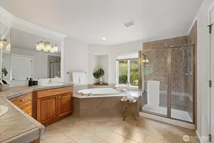 7717 Greenridge Ct SE, Snoqualmie, WA 98065 - Photo 17