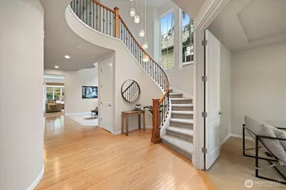 7717 Greenridge Court SE, Snoqualmie, WA 98065 - Photo 5