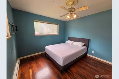 448 Pelly Avenue N, Renton, WA 98057 - Photo 9