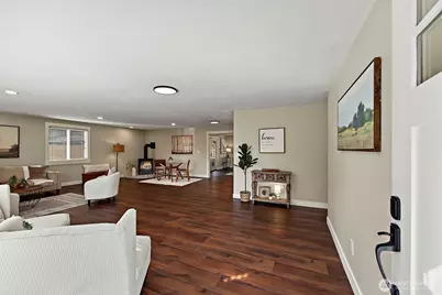 10024 Angeline Road E, Bonney Lake, WA 98391 - Photo 5