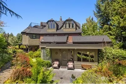 3333 43rd Avenue NE, Seattle, WA 98105 - Photo 1
