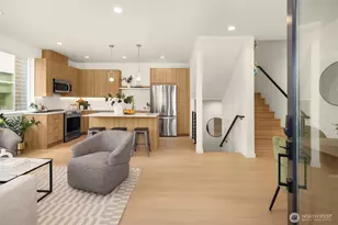 10829 11th Ave NE, Seattle, WA 98125 - Photo 5
