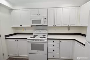 2522 Rucker Ave, Everett, WA 98201 - Photo 17