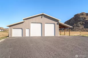 55776 Bay Area Dr NE, Electric City, WA 99123 - Photo 37