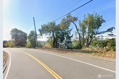 8118 E Side Drive NE, Tacoma, WA 98422 - Photo 11