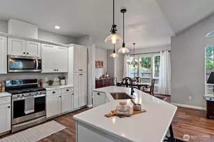 161 E Lake Forest Dr, Allyn, WA 98524 - Photo 15