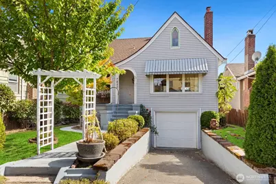 7850 Renton Avenue S, Seattle, WA 98118 - Photo 1