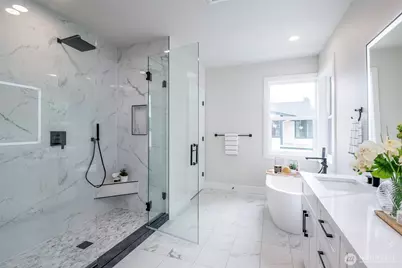 12648 NE 80th Street, Kirkland, WA 98033 - Photo 13