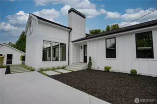 7743 Seward Park Ave S, Seattle, WA 98118 - Photo 25