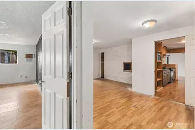 12900 76th Avenue S, Seattle, WA 98178 - Photo 21