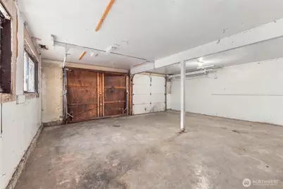 12900 76th Avenue S, Seattle, WA 98178 - Photo 25