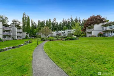 13271 15th Avenue NE #B13, Seattle, WA 98125 - Photo 29