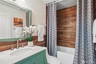 13271 15th Ave NE, Seattle, WA 98125 - Photo 17