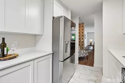 13271 15th Avenue NE #B13, Seattle, WA 98125 - Photo 11