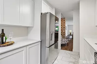 13271 15th Ave NE, Seattle, WA 98125 - Photo 11