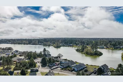 597 Blue Wing Loop SE, Ocean Shores, WA 98569 - Photo 5