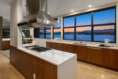 3840 E Mercer Way, Mercer Island, WA 98040 - Photo 15