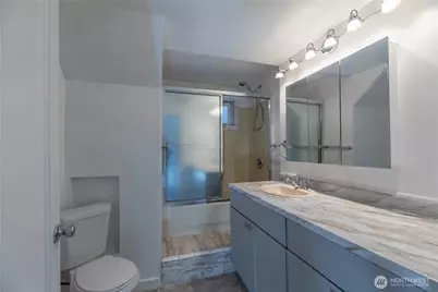 10214 4th Avenue SW #B, Seattle, WA 98146 - Photo 9
