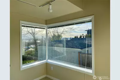 127 6th Avenue, Kirkland, WA 98033 - Photo 5