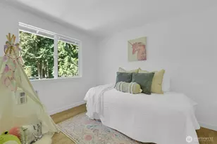 20915 W Richmond Rd, Bothell, WA 98021 - Photo 29